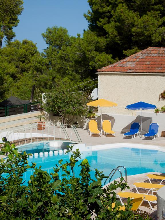 Villa Pefki Chrissi Akti Chania Exterior foto
